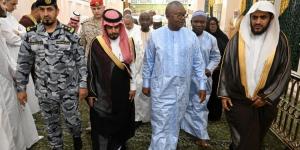 رئيس جمهورية غينيا بيساو يزور المسجد النبوي