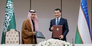 وزير الخارجية يلتقي نظيره الأوزبكستاني للتوقيع على اتفاقية الإعفاء المتبادل من التأشيرة لحاملي الجوازات الدبلوماسية والخاصة