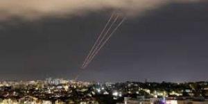 كيف استفادت إسرائيل من الهجمات الإيرانية بالطائرات المسيرة والصواريخ...خبير عسكري يجيب