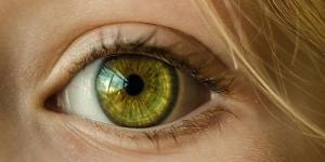 ثورة في علاج السُكري: جهاز صغير جداً يُزرع داخل العين