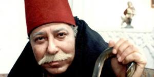 دفن صلاح السعدني بجانب فنان مشهور عاهده بالبقاء في جواره