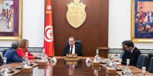 جلسة عمل وزارية تبحث نتائج المشاركة التونسية في ملتقيات الربيع للمجتمع المالي الدولي