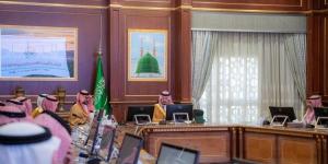 سلمان بن سلطان يرأس لجنة الحج والزيارة بالمدينة المنورة