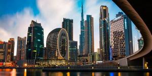 تقرير بريطاني: طلب قوي على العقارات التجارية في دبي